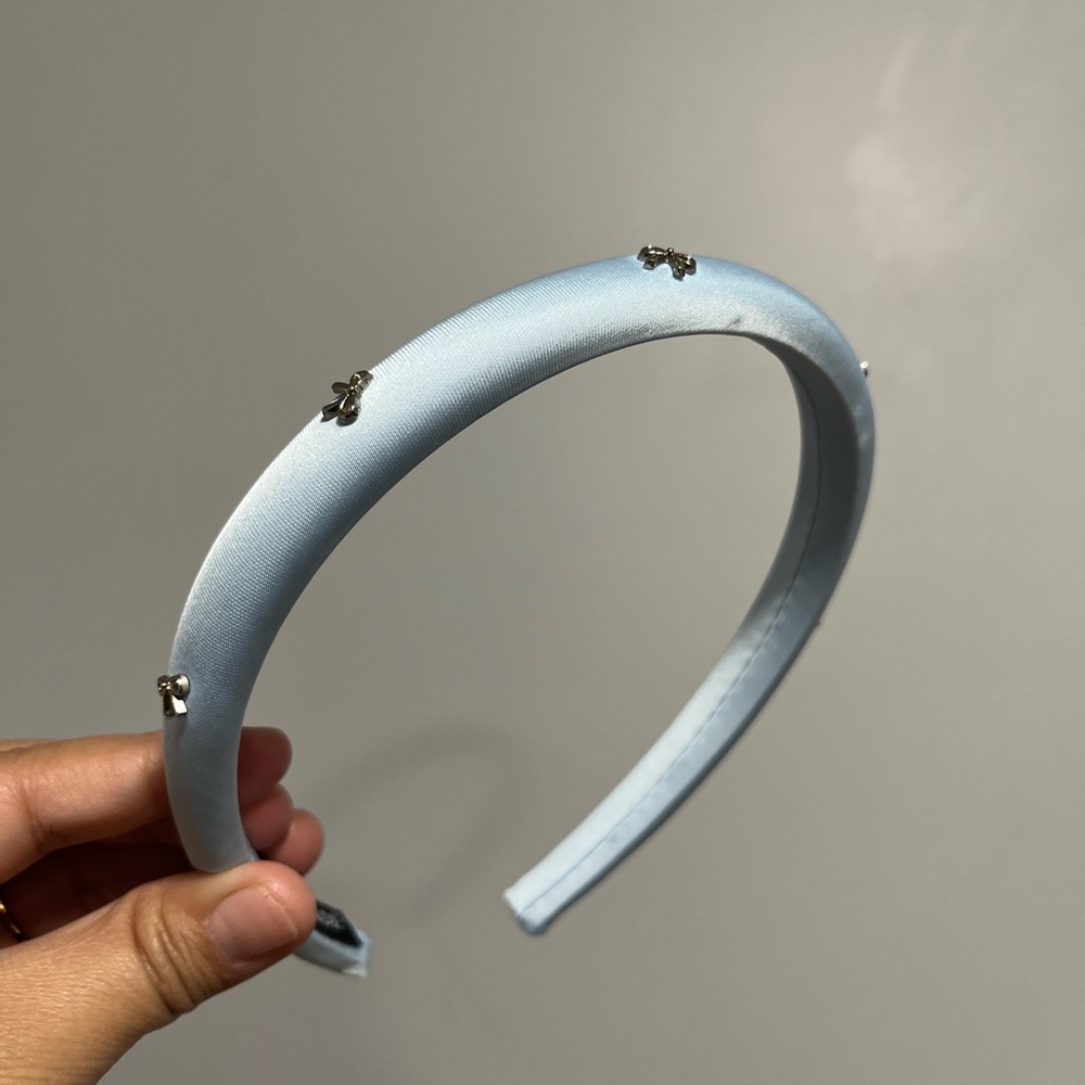 Elegant Blue Headband with Silver Accents